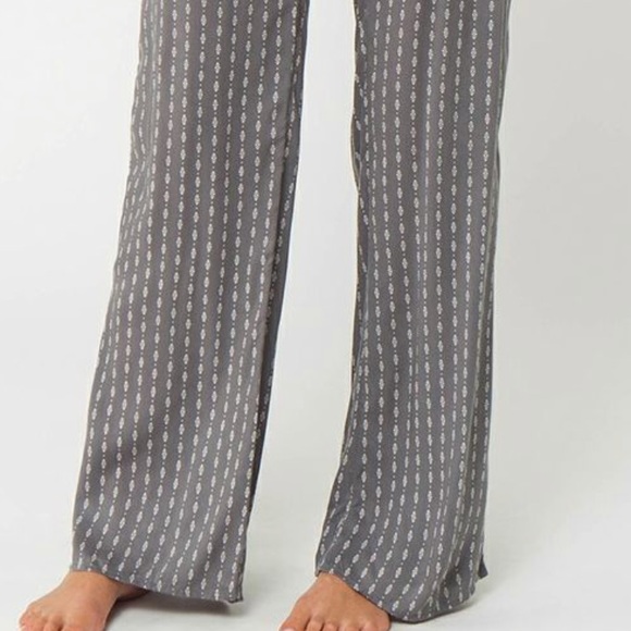 xSOLDx - Picture 3 of 6